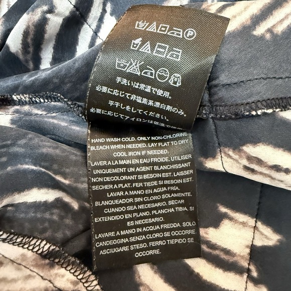 Marciano by Guess Dress S Silk Black Bohemian 60's Tie Dye Festival Luxe Pockets - Picture 14 of 14